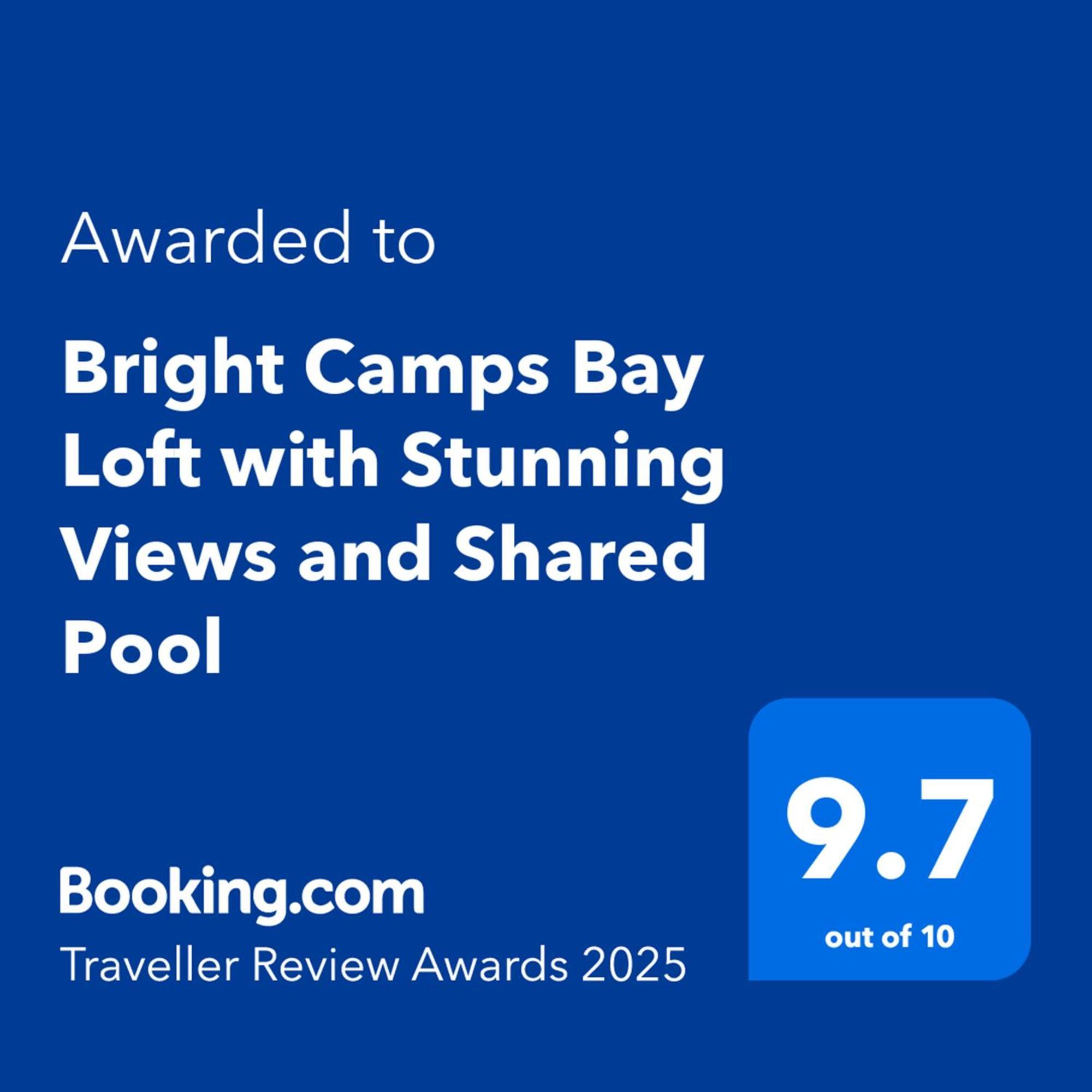 Apartamento Bright Camps Bay Loft With Stunning Views And Shared Pool